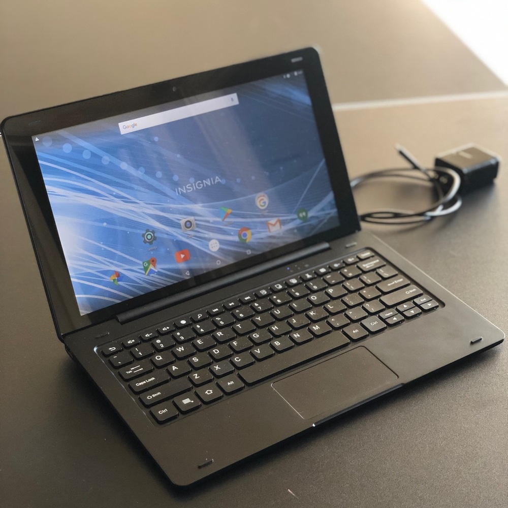 Insignia 11.6" Tablet with Keyboard